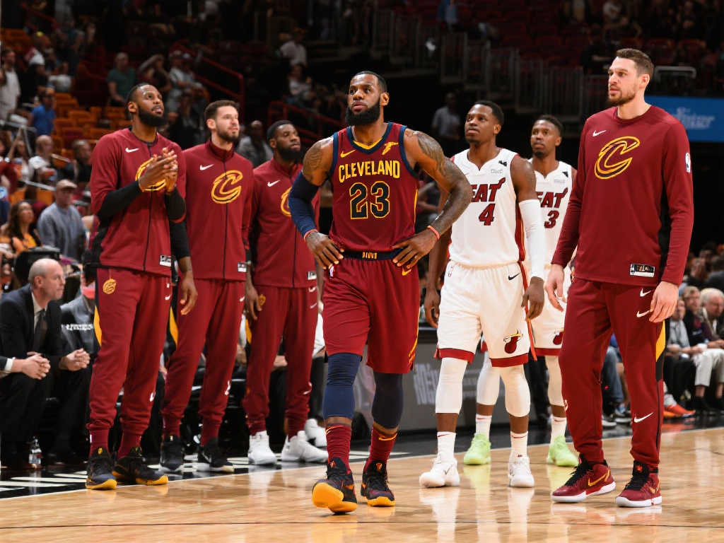 尹鸿博破门 尹鸿博破门